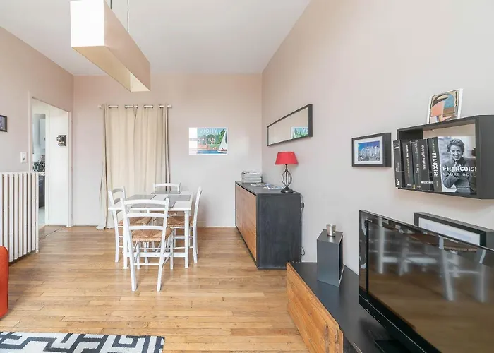 Le Larbaud - Appartement Calme Et Lumineux En Centre Ville
